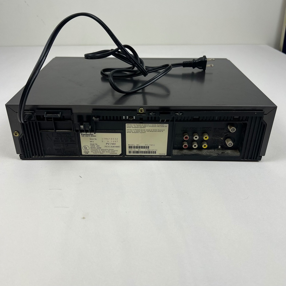 Panasonic VCR PV-7451 Omnivision 4-Head Hi-Fi Stereo Black Parts Repair Only - Picture 3 of 5